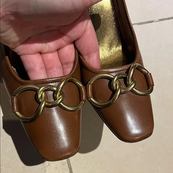 Coach Madyline Made in Italy- brown leather shoes- great condition - size 6,5 - Picture 9 of 16